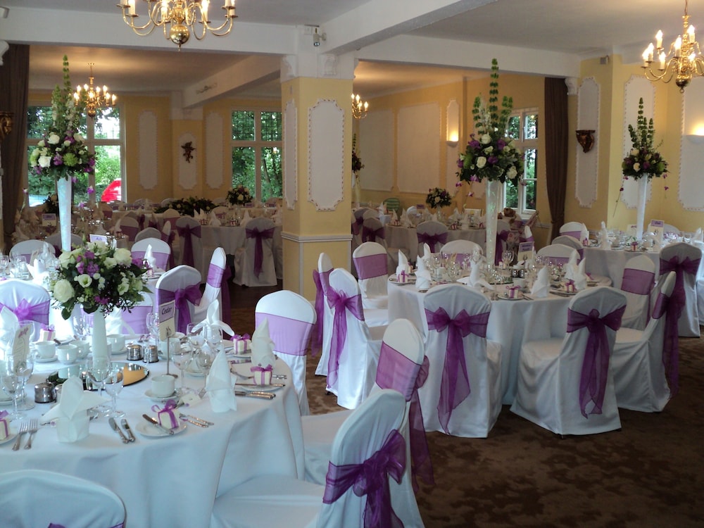 The Grange Hotel 38/50