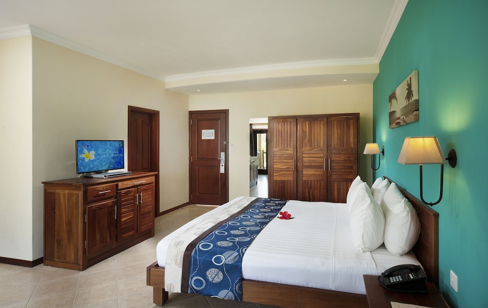 Jalsa Beach Hotel and Spa 8/35
