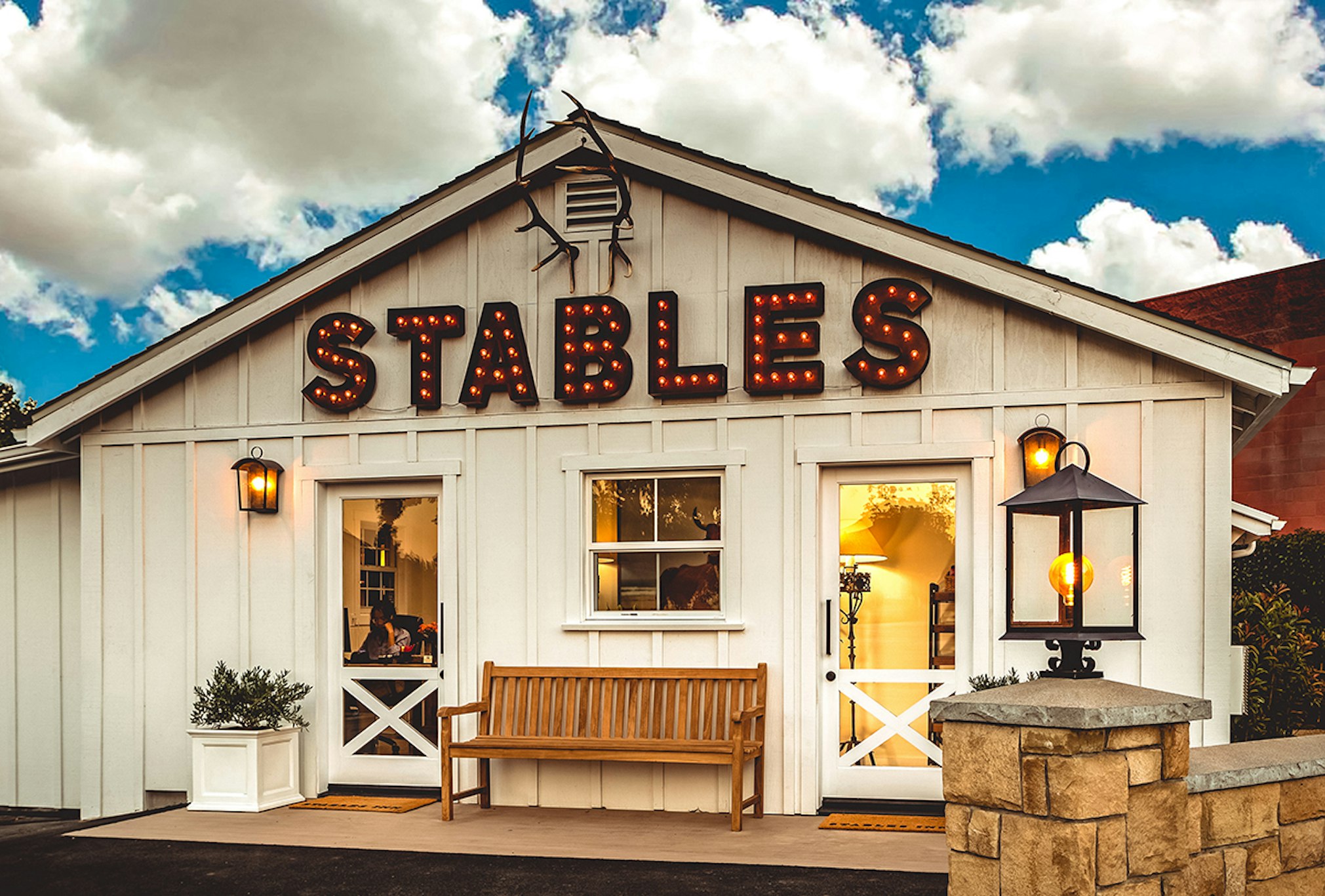Stables Inn 1/10