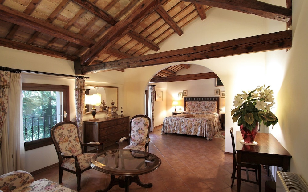 Hotel Villa Luppis 48/77
