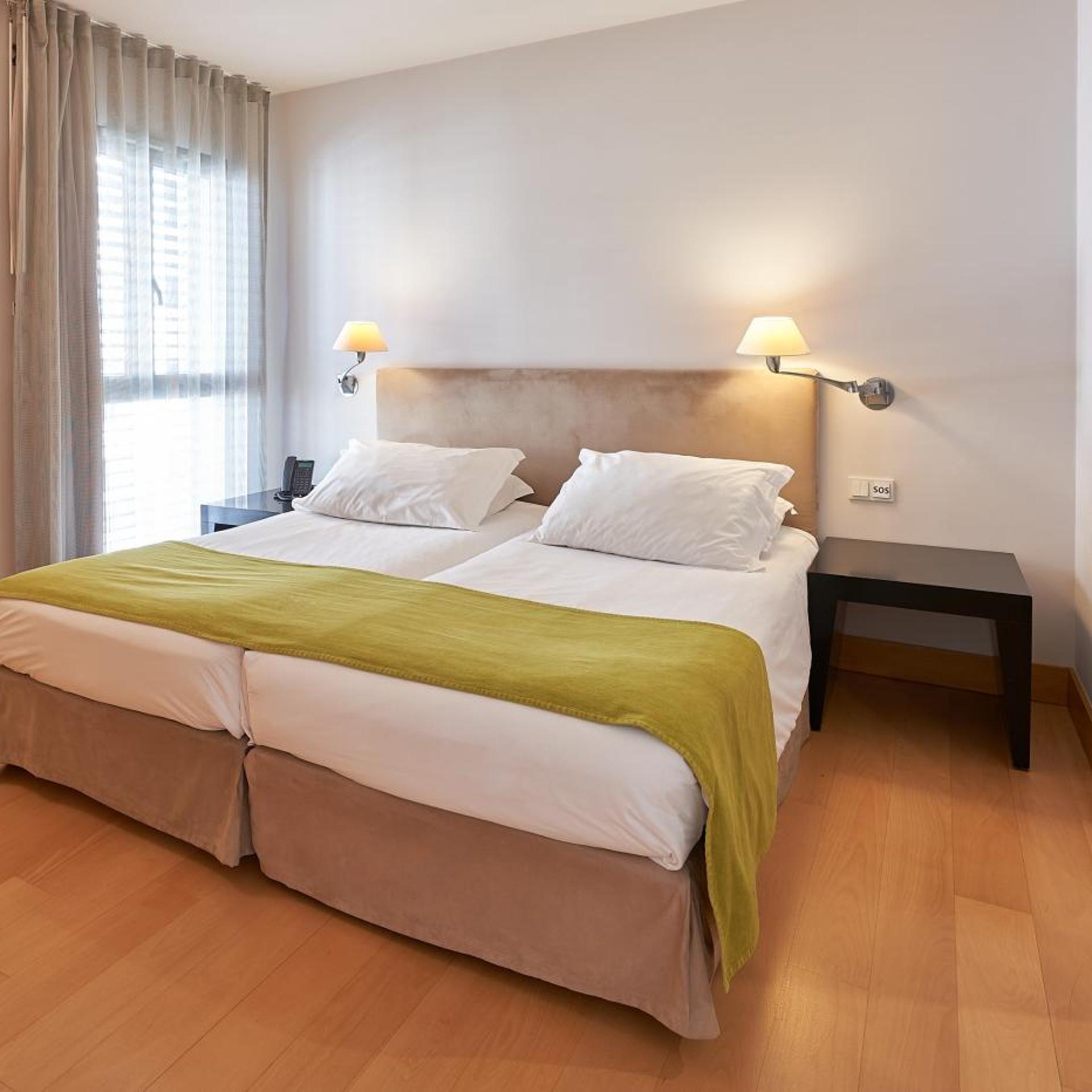 1 Bedroom, Apartment, Lateral Side Sea View