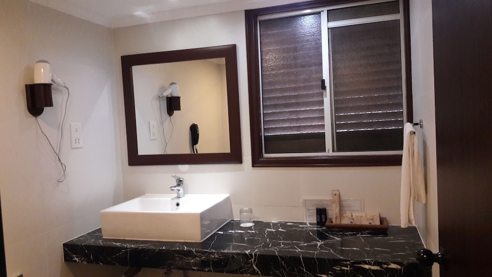 Berjaya Beau Vallon Bay Resort & Casino 18/64