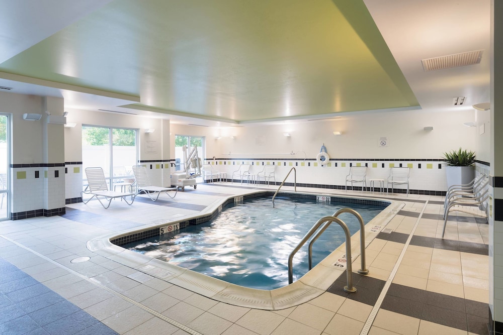 Fairfield Inn Suites Huntingdon Route 22 Raystown Lake in HUNTINGDON - PA