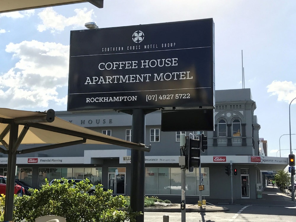 Coffee House Apartment Motel 6/28