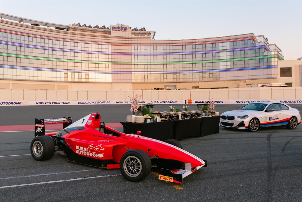 Park Inn By Radisson Dubai Motor City 67/76