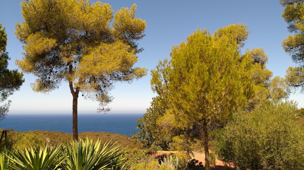Auberge Ferayola 43/49