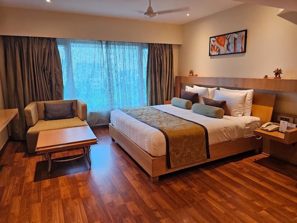 Suite, Single, The Pride Hotel Nagpur 2/7