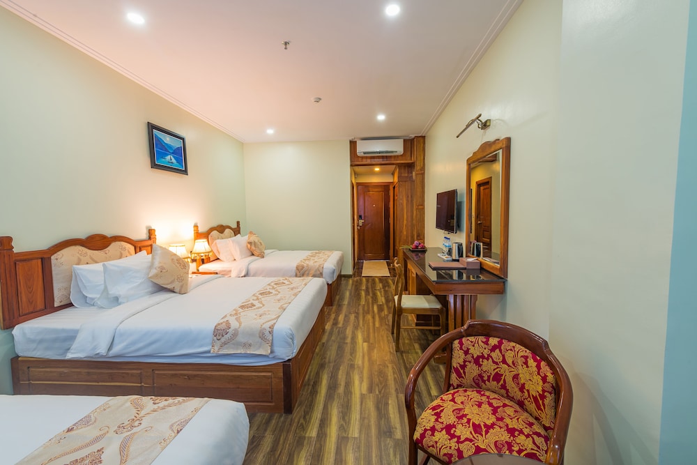 Kampong Thom Royal Hotel 7/44