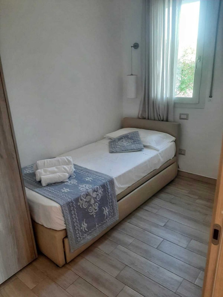 Alma Di Alghero Apartments 8/25