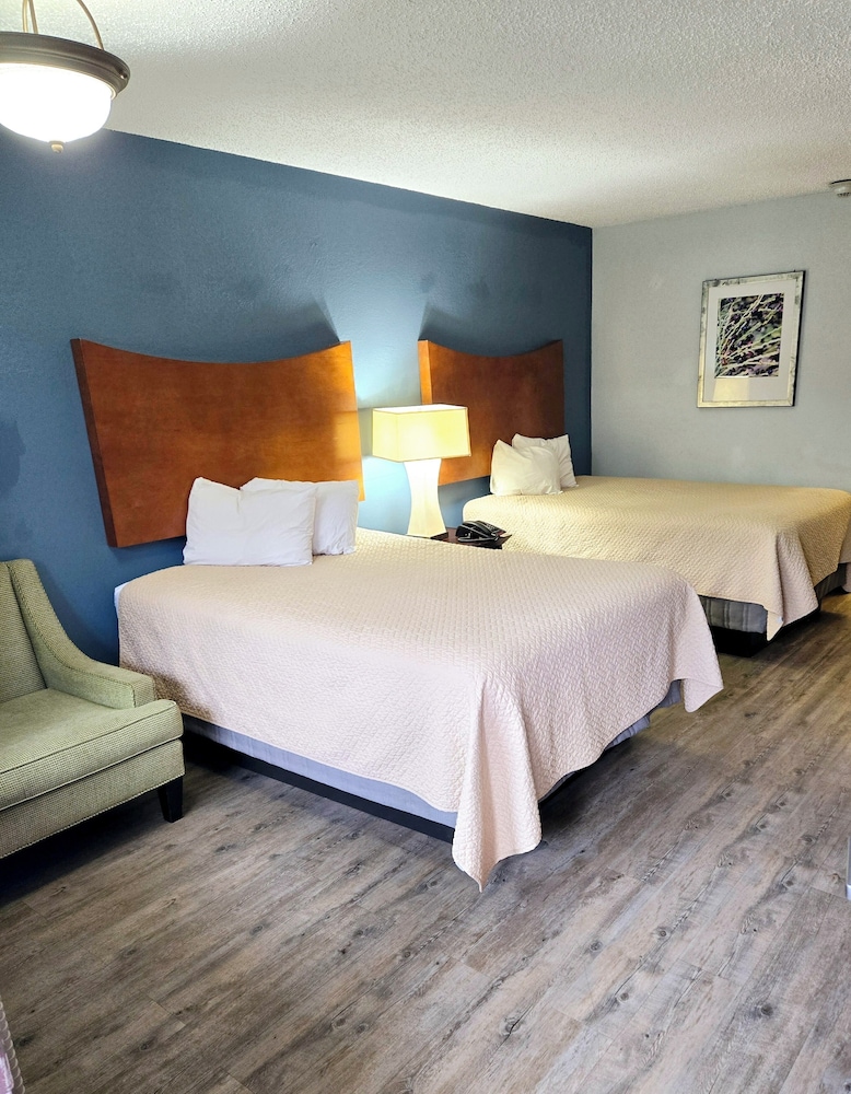 Best Price Motel & Suites 16/56