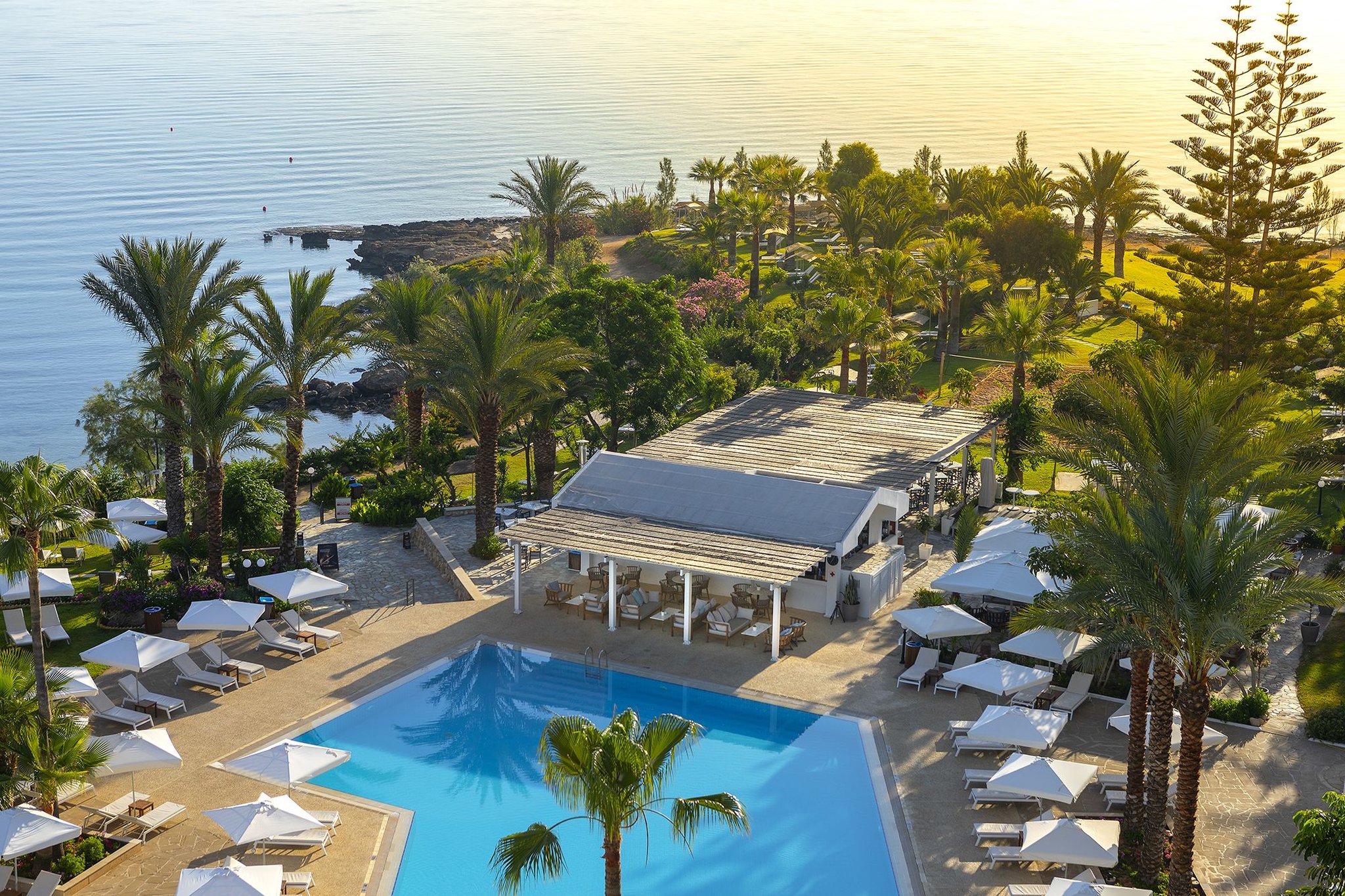 Crystal Springs Beach Hotel 10/10