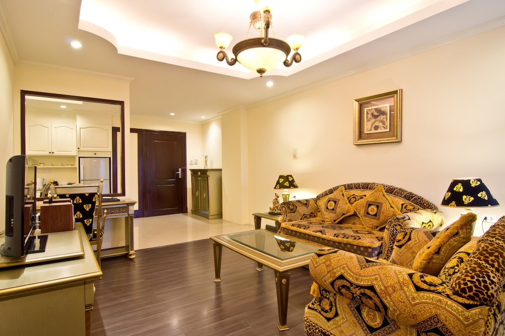Lk Royal Suite 57/68