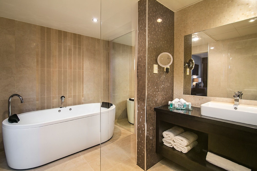 Arkaba Hotel Adelaide 62/64