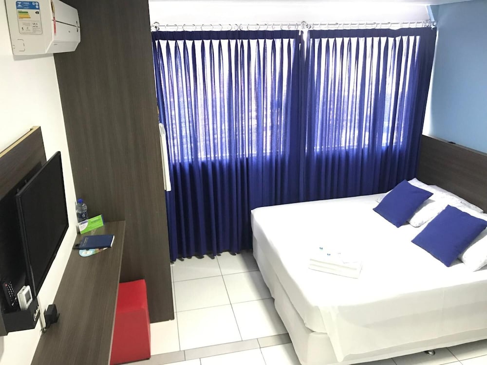 Rezende Suites Hotel 35/49