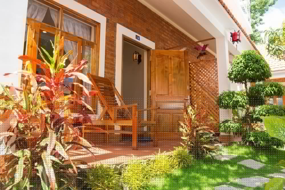 Little Garden Bungalow 9/65