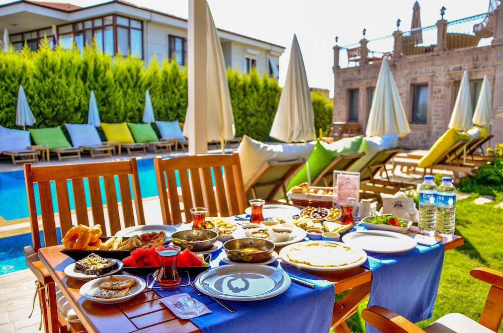 Cunda Rota Hotel 33/50