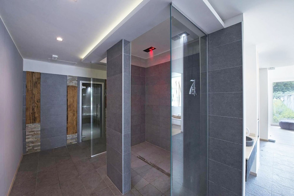 Seven Park Hotel Lake Como - Adults Only 4/67