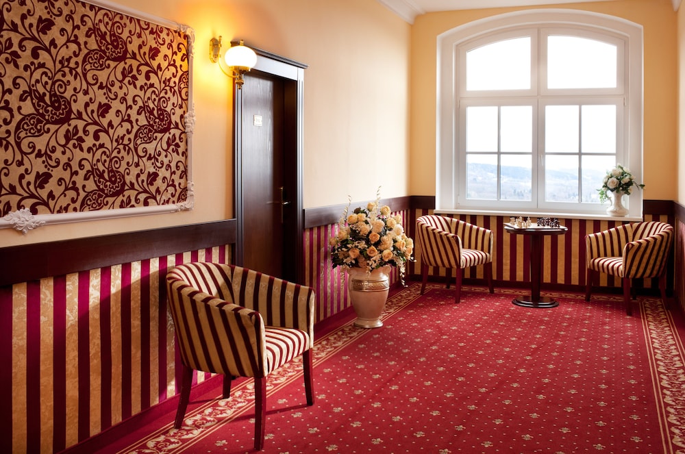 CHATEAU MONTY SPA RESORT 45/69