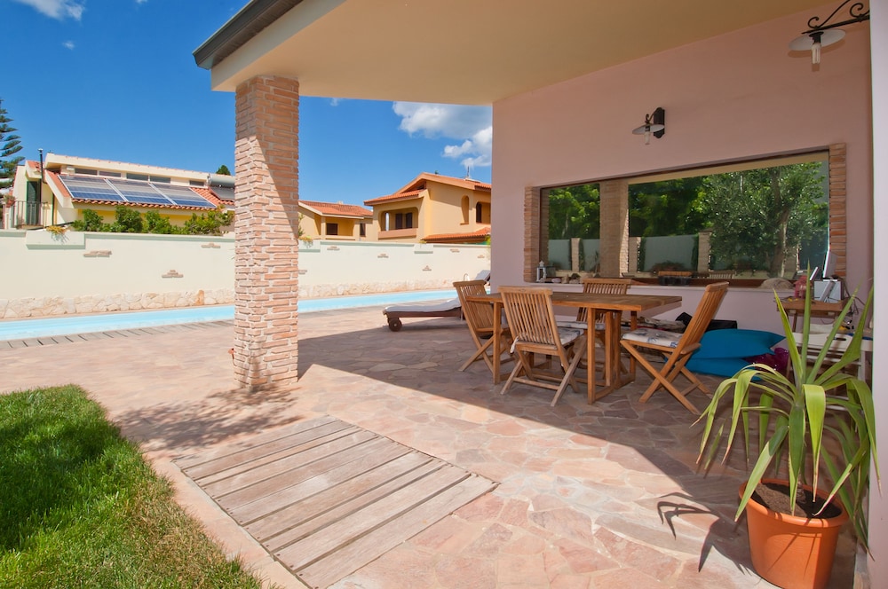 Gentarrubia - B&B 44/50