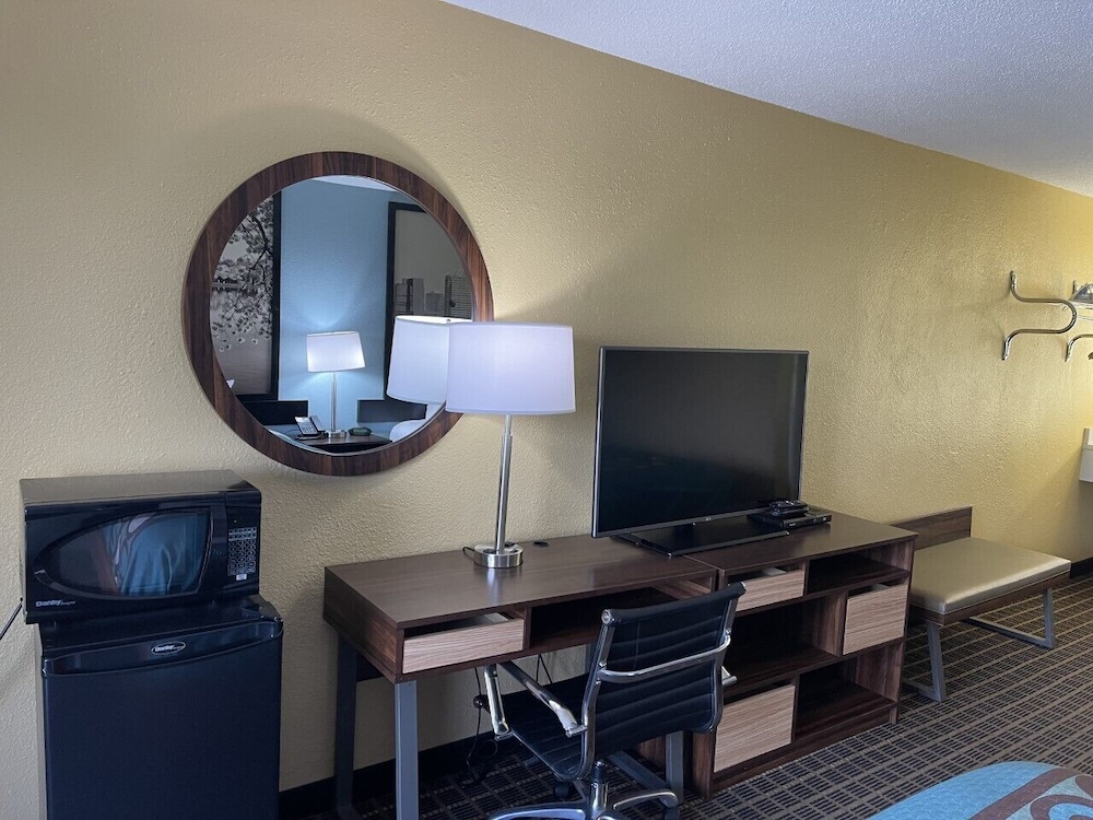 Super 8 By Wyndham Jessup/Baltimore Area 18/24
