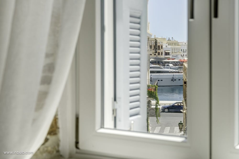 1844 Suites 48/61