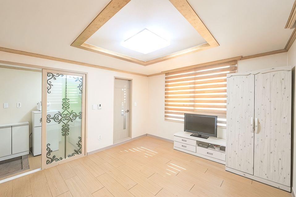 Daecheon Mama Pension 30/37