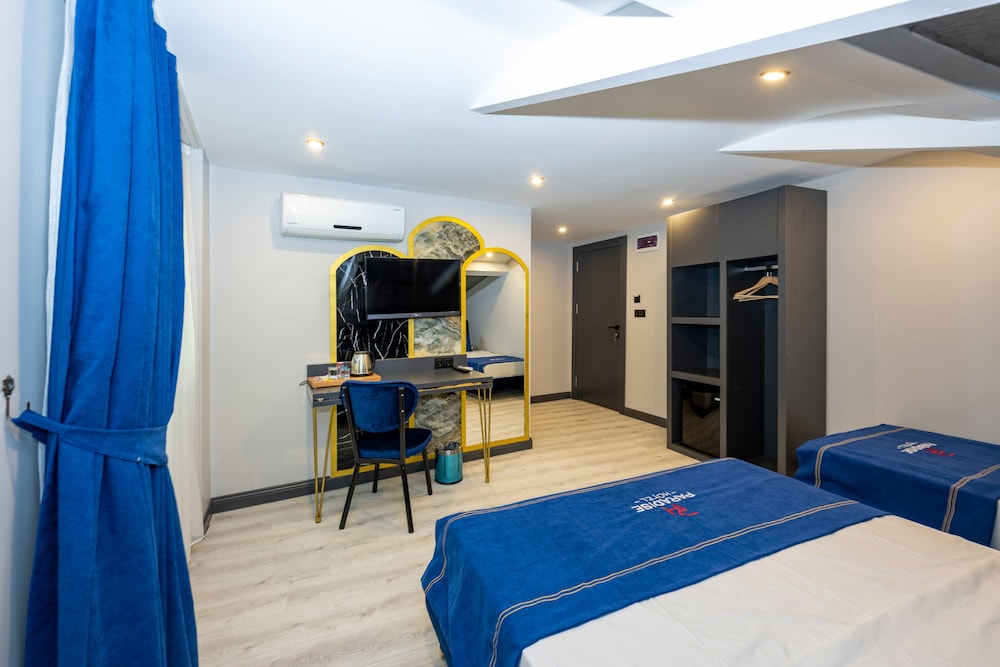 Paradise Airport Hotel 40/53