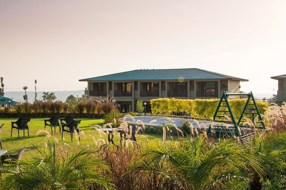 Corbett The Baagh Spa & Resort 1/29