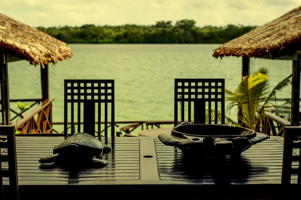 Sunset Bungalows 49/54