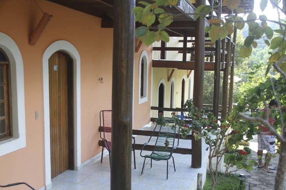 POUSADA BEZERRA 43/50