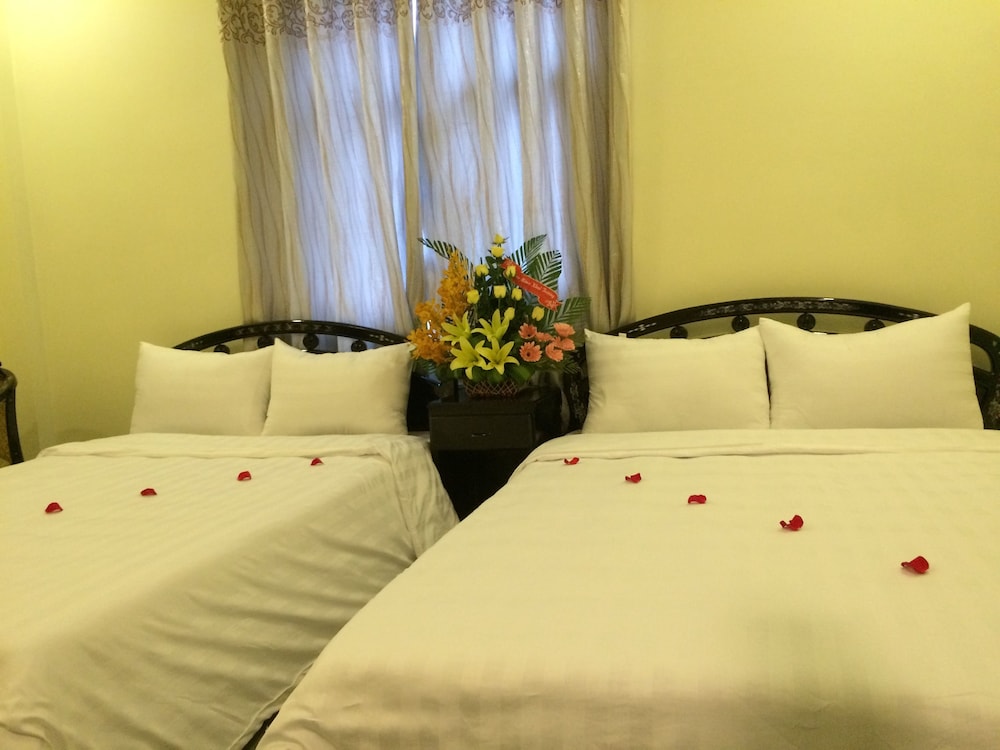 Jade Hotel 18/62