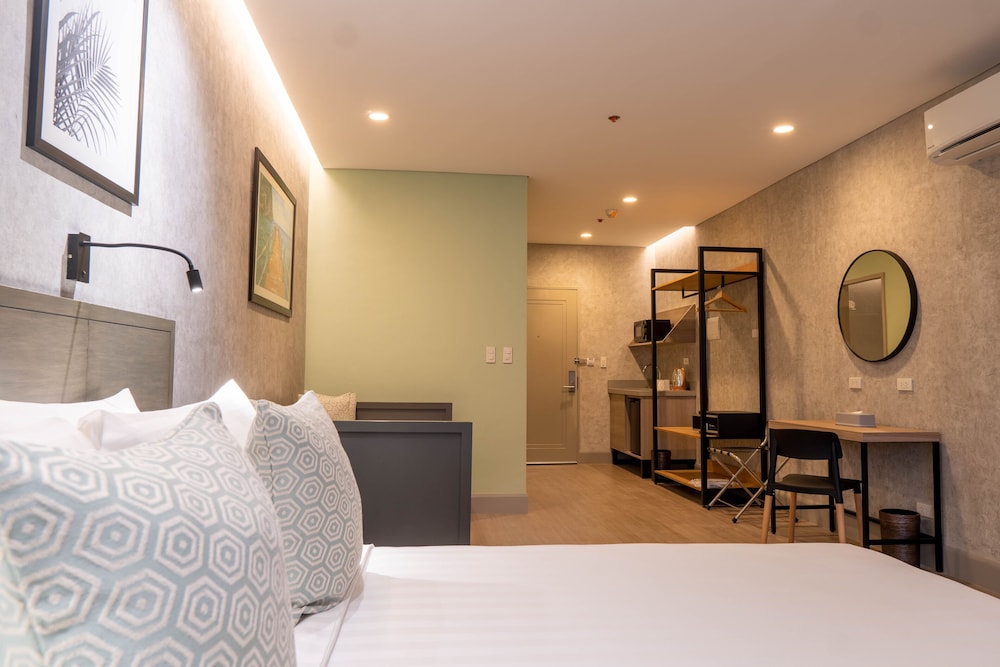 Primeway Suites Cebu 25/45