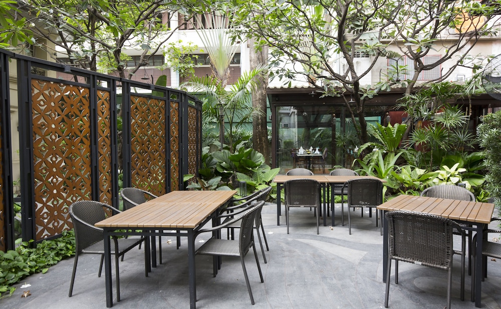 The Rose Residence 53/66