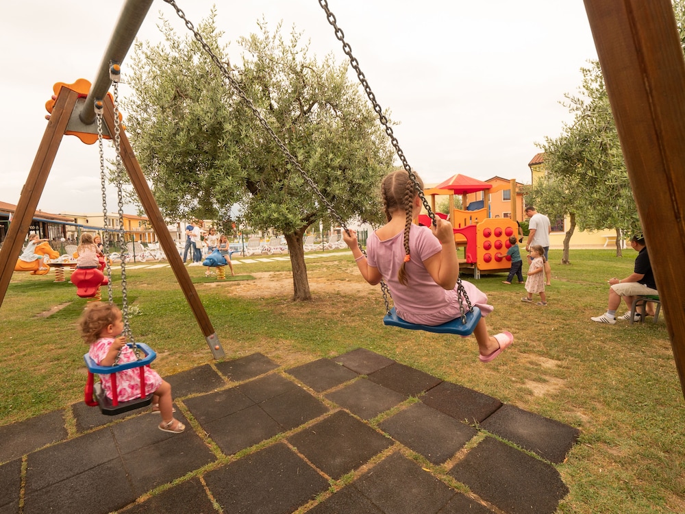 Gasparina Village Campground 34/50