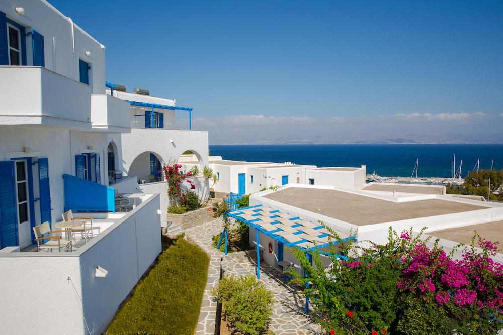 Arkas Inn 10/45