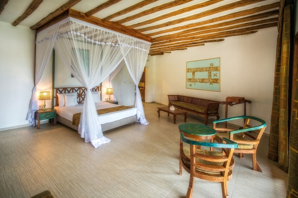 Zanzibar Queen Hotel 59/77
