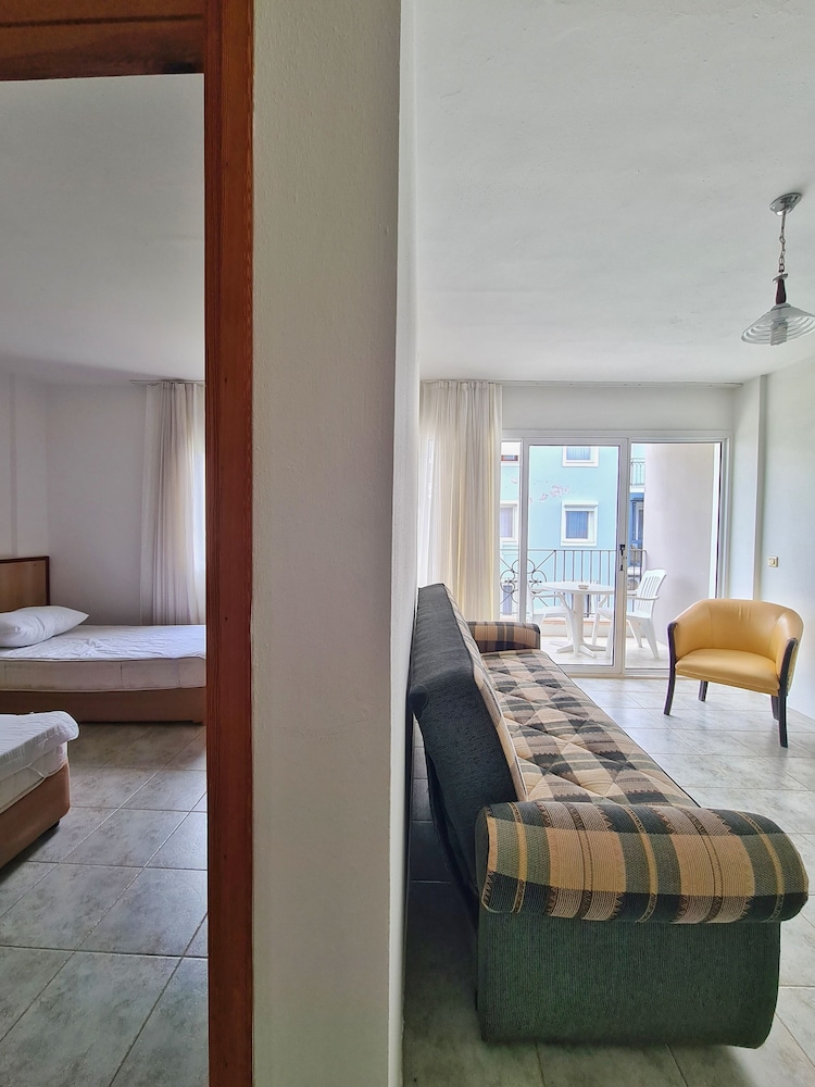 Fora Apart Otel 15/50