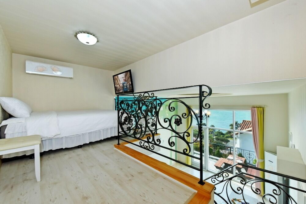 Namhae Bluemare Pension 31/50