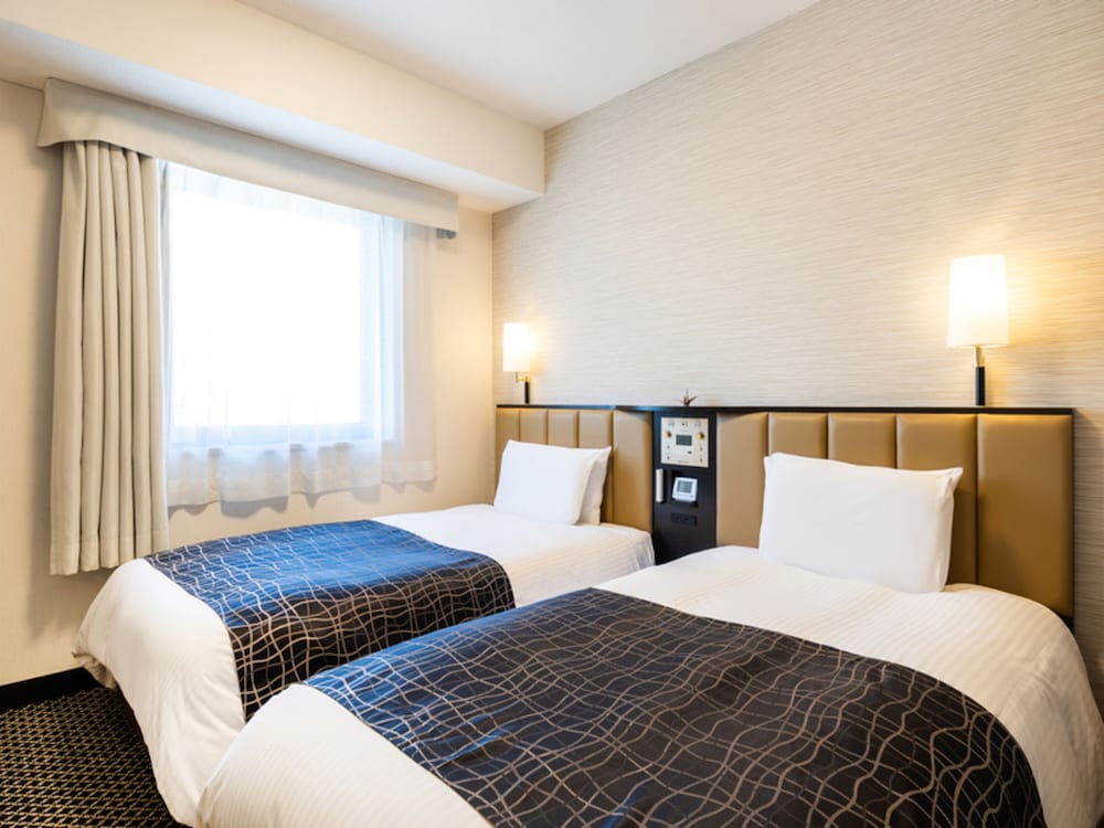 STANDARD, TWIN BEDS