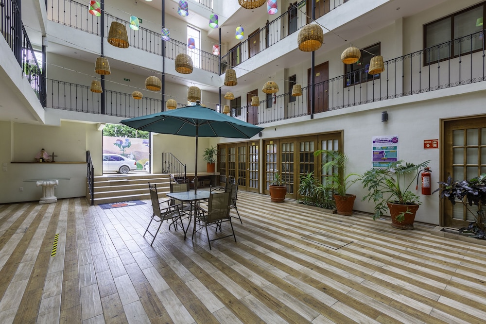 Capital O Oaxaca Guest Hotel 21/31