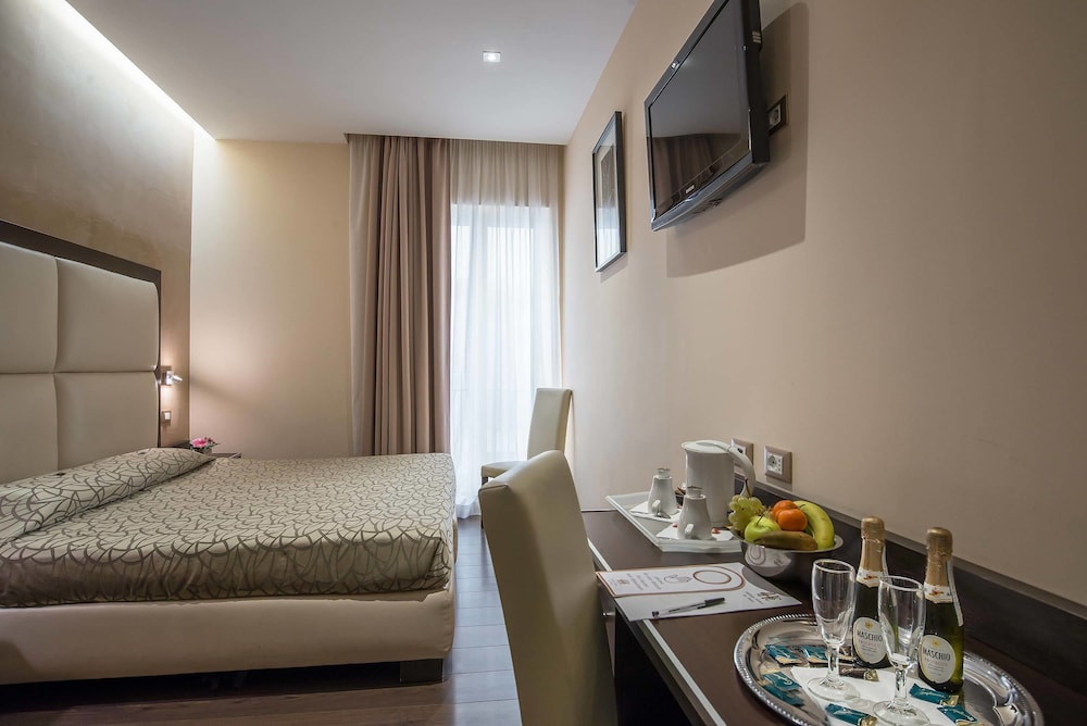 Catone District Hotel 32/60