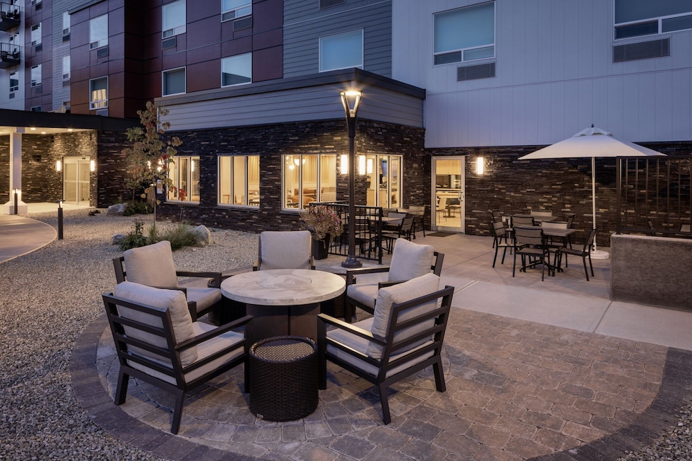 TownePlace Suites by Marriott West Kelowna 27/35