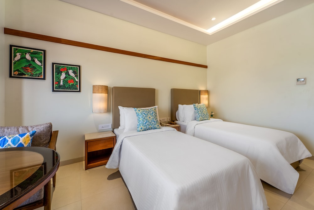 Shyama Sarovar Portico 26/64