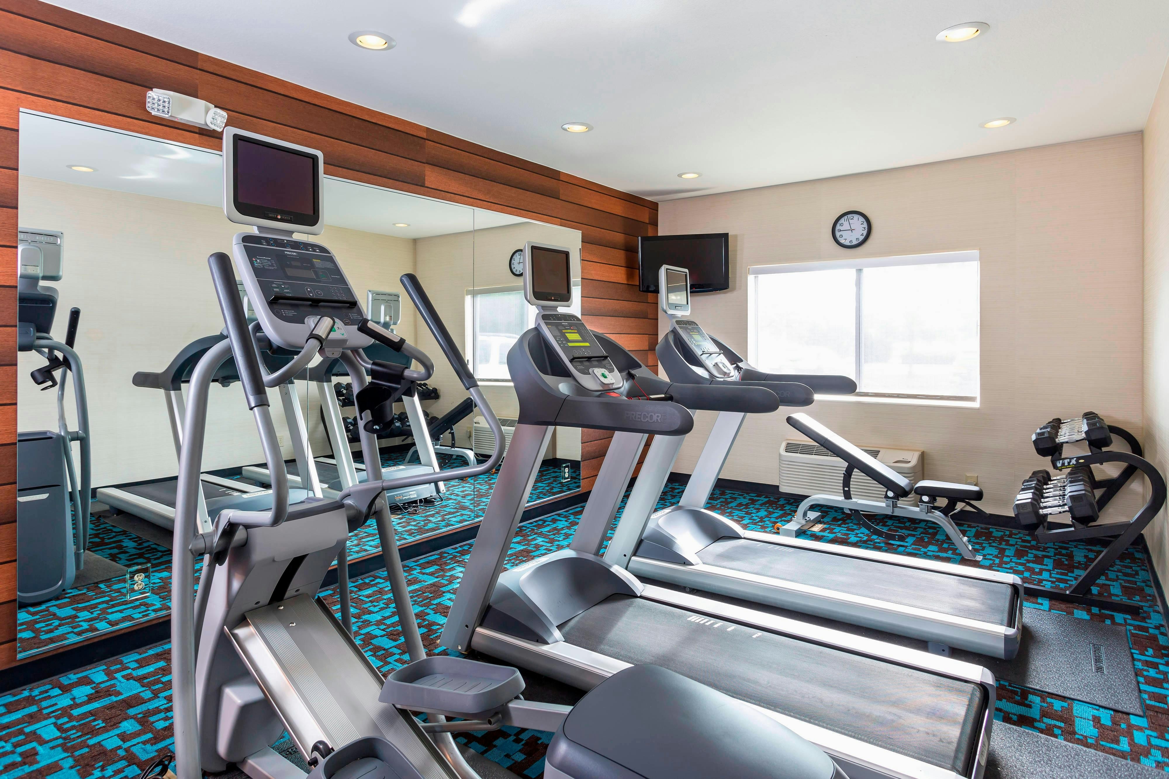 Fairfield Inn & Suites Lafayette 2/4