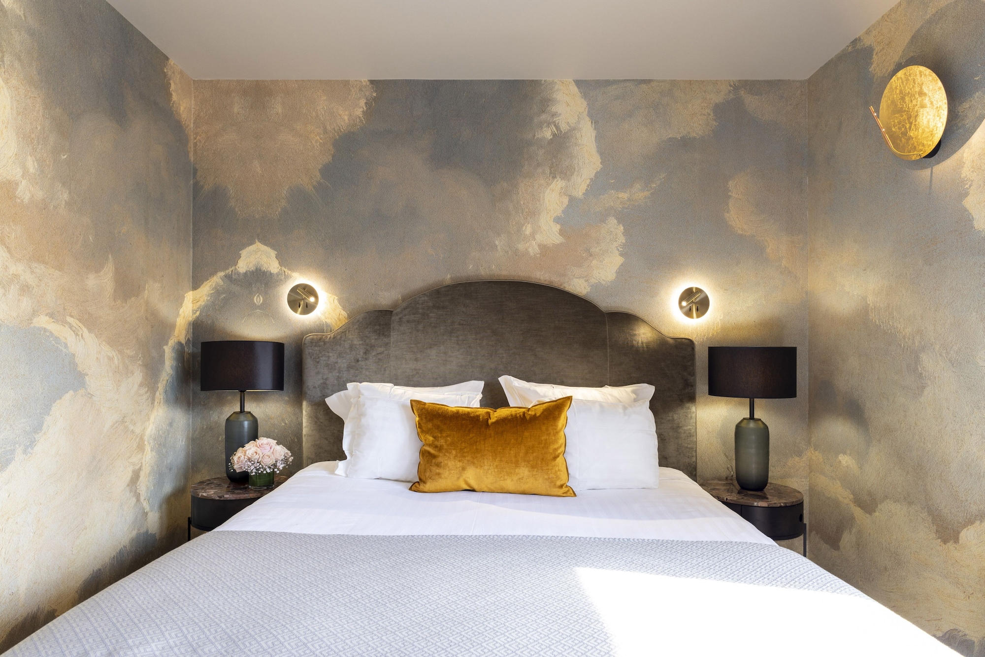غرفة رومانسية بسرير مزدوج بشرفة، Hotel Residence Foch 2/6