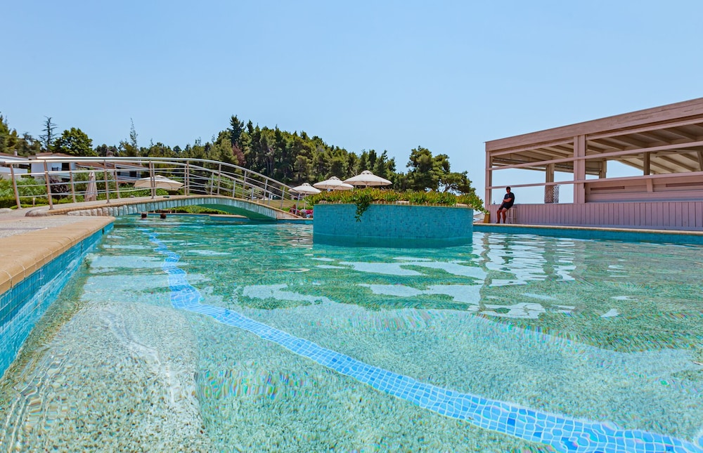 Elani Bay Resort 43/50
