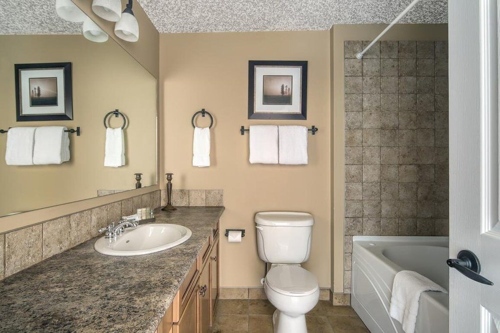 Bighorn Meadows Resort 21/68