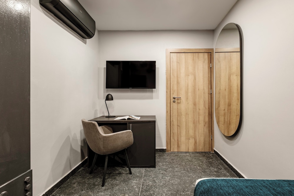 Spinola Hotel 16/28