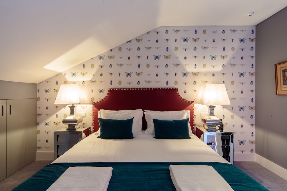 Dear Lisbon - Gallery House 15/53