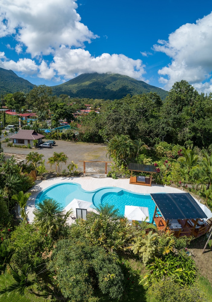 Arenal History Inn 33/46